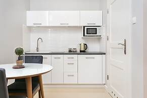 Venetian House Market Square Aparthotel