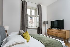 Venetian House Market Square Aparthotel