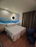 Oceania Hotel