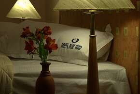 Hotel Blue Bird
