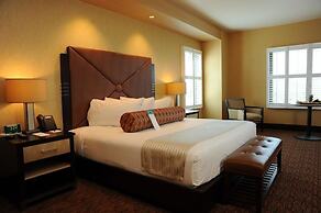 Twin Arrows Navajo Casino Resort