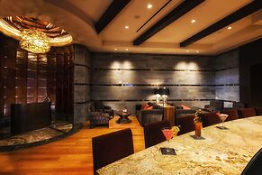 Twin Arrows Navajo Casino Resort