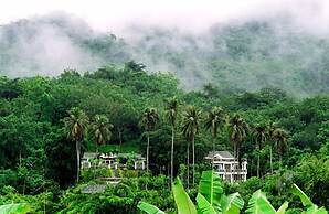 Litchi Garden Rainforest Hot Spring Resort
