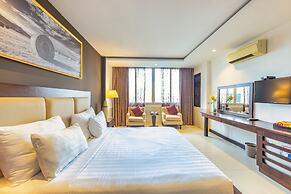 The Noble Swan Central Dong Du Hotel