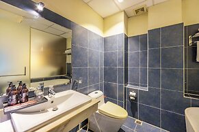 The Noble Swan Central Dong Du Hotel