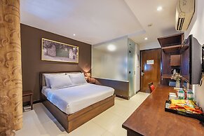 The Noble Swan Central Dong Du Hotel