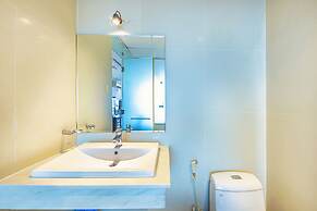 The Noble Swan Central Dong Du Hotel