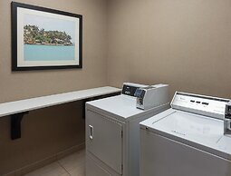 Holiday Inn Express Miami Airport Blue Lagoon Area by IHG