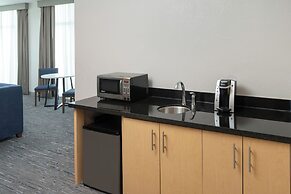 Holiday Inn Express Miami Airport Blue Lagoon Area by IHG