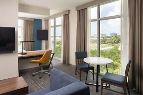Holiday Inn Express Miami Airport Blue Lagoon Area by IHG