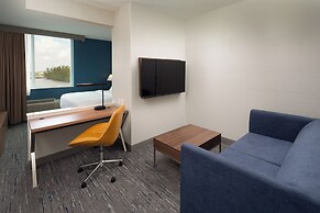 Holiday Inn Express Miami Airport Blue Lagoon Area by IHG