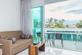 KC Beach Club & Pool Villas