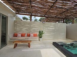 KC Beach Club & Pool Villas