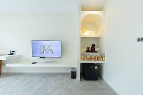 KC Beach Club & Pool Villas