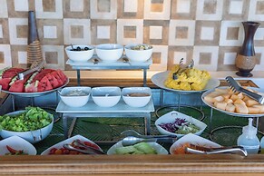 KC Beach Club & Pool Villas