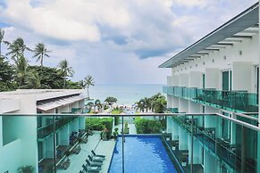 KC Beach Club & Pool Villas