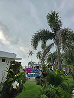 KC Beach Club & Pool Villas