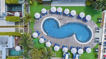 KC Beach Club & Pool Villas