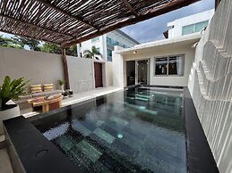 KC Beach Club & Pool Villas