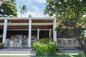 KC Beach Club & Pool Villas