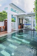 KC Beach Club & Pool Villas