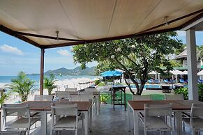 KC Beach Club & Pool Villas