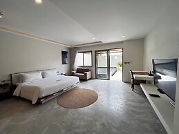 KC Beach Club & Pool Villas
