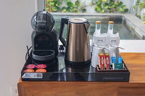 KC Beach Club & Pool Villas