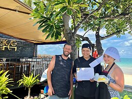 KC Beach Club & Pool Villas