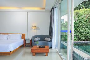 KC Beach Club & Pool Villas