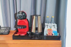 KC Beach Club & Pool Villas