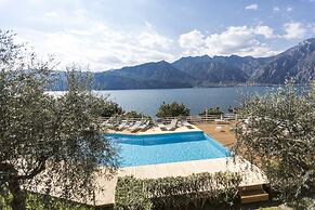 Residence Parco Lago Di Garda