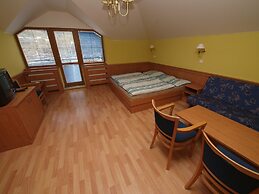 Holiday Hotel Macocha