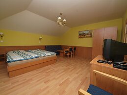 Holiday Hotel Macocha