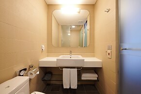 NINE TREE BY PARNAS SEOUL MYEONDONG 1