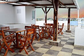 Apartahotel Turístico Jardines Del Caney