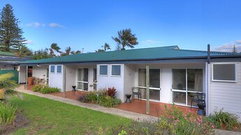 Paradise Hotel And Resort