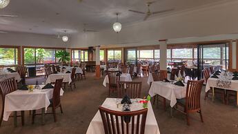 Paradise Hotel And Resort