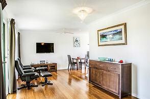 Paradise Hotel And Resort