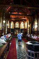 Paradise Hotel And Resort