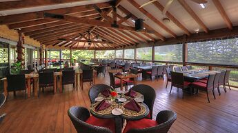 Paradise Hotel And Resort