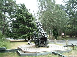 Birds of a Feather Victoria Oceanfront Studio Suites