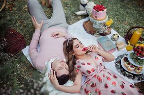 The Queen of the Catskills B&B