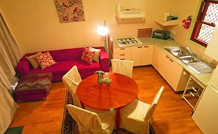 Barrington Wilderness Cedar Lodge Accommodation