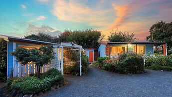 Boat Harbour Garden Cottages