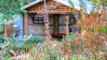 Boat Harbour Garden Cottages