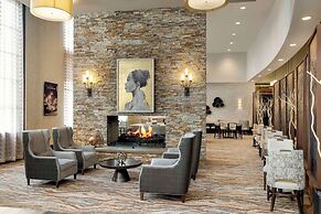 Embassy Suites Chattanooga / Hamilton Place