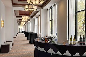 Embassy Suites Chattanooga / Hamilton Place