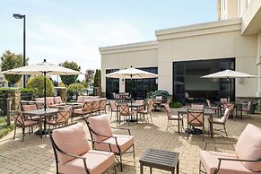 Embassy Suites Chattanooga / Hamilton Place