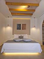 Moonlight Apartments & Suites